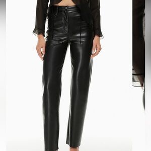 Aritzia Melinda Pant, Size 2, Black